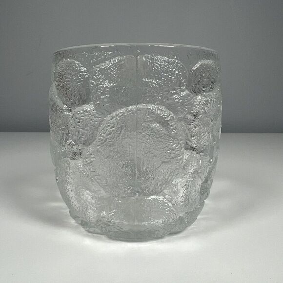 McDonalds (RocDonald's) "Flintstones" Frosted Glass Mugs Set of 2 1993 - Picture 6 of 8